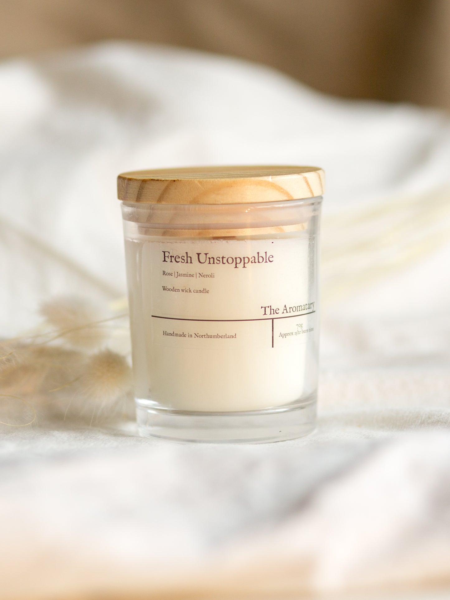 Fresh Unstoppable wooden wick votive