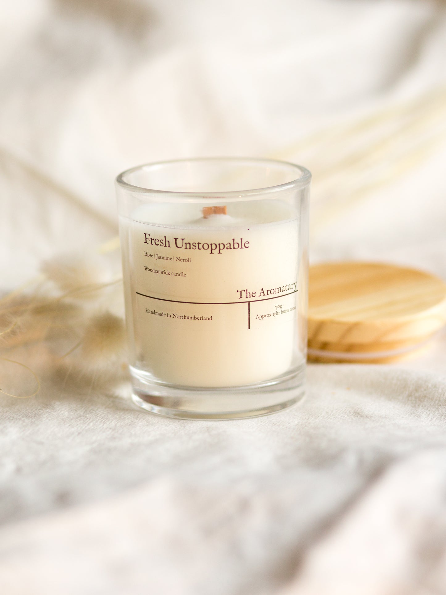 Fresh Unstoppable wooden wick votive